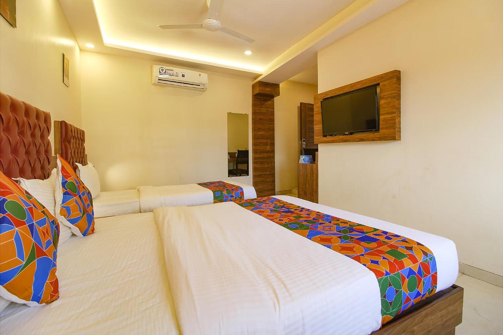 Fabhotel Peninsula - Nr Csmt Station Mumbai Dış mekan fotoğraf