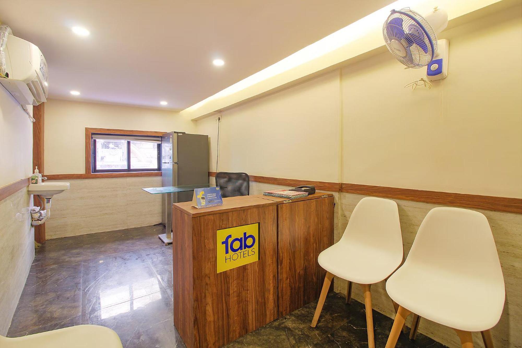 Fabhotel Peninsula - Nr Csmt Station Mumbai Dış mekan fotoğraf