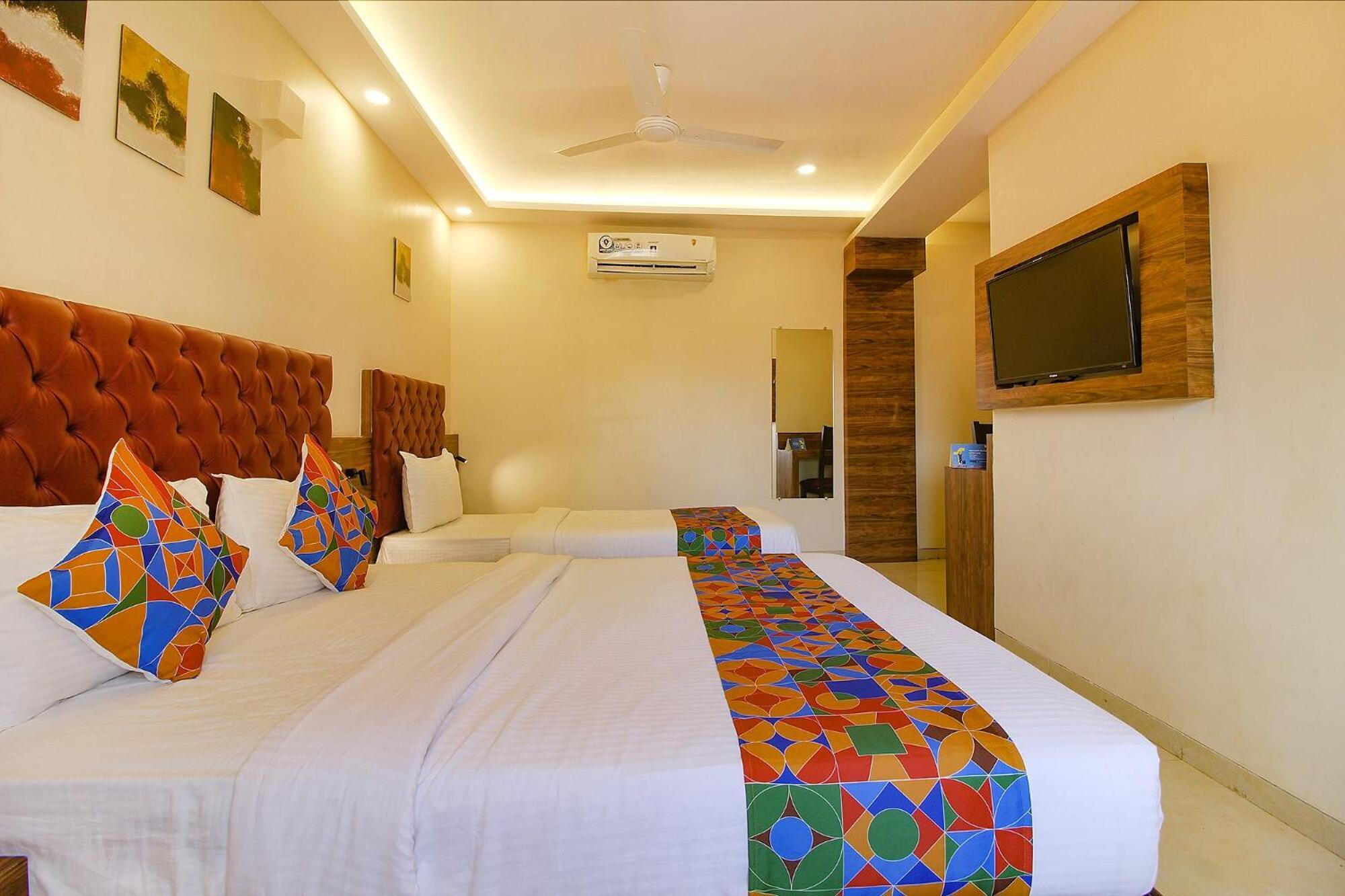 Fabhotel Peninsula - Nr Csmt Station Mumbai Dış mekan fotoğraf